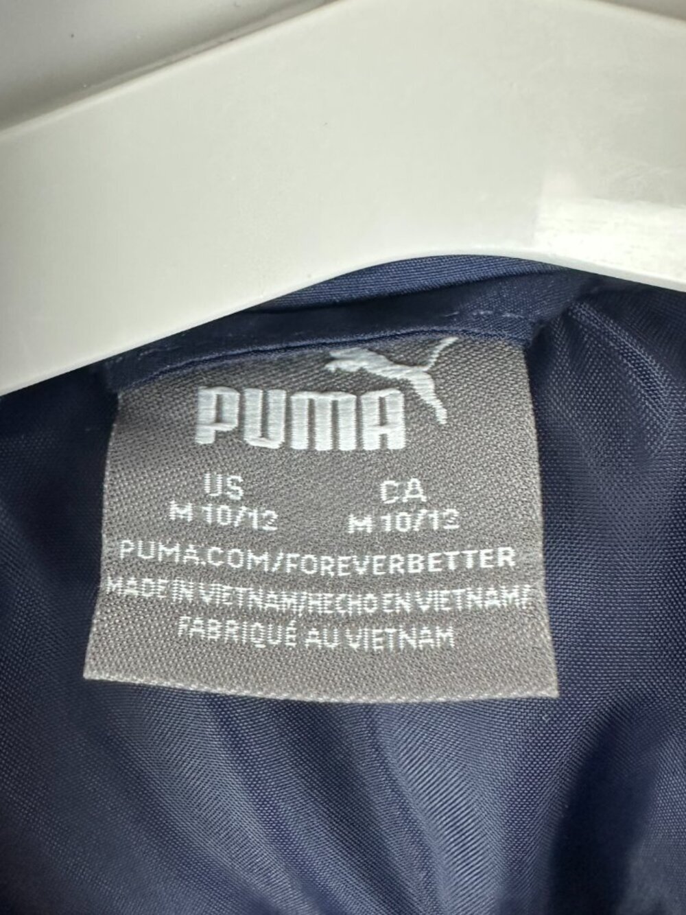 PUMA BOYS SLEEVELESS PUFFER VEST BLUE AND NAVY COLOR, FULL ZIP FRONT,SIZE M10/12 - Picture 3 of 9